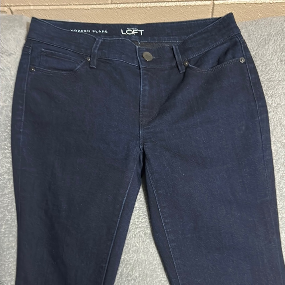 LOFT Women's Blue Modern Flare Jeans